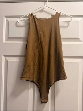 gaze Brown High-Neck Sleeveless Bodysuit